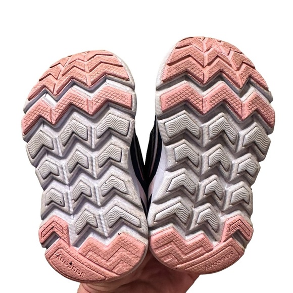 Saucony Lite Form Baby Sneakers size 4 Blue and Pink - Picture 3 of 6